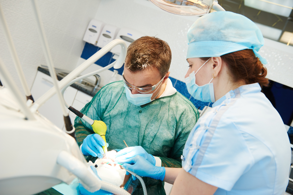 Emergency Dentists: Relationship To Sporting Accidents